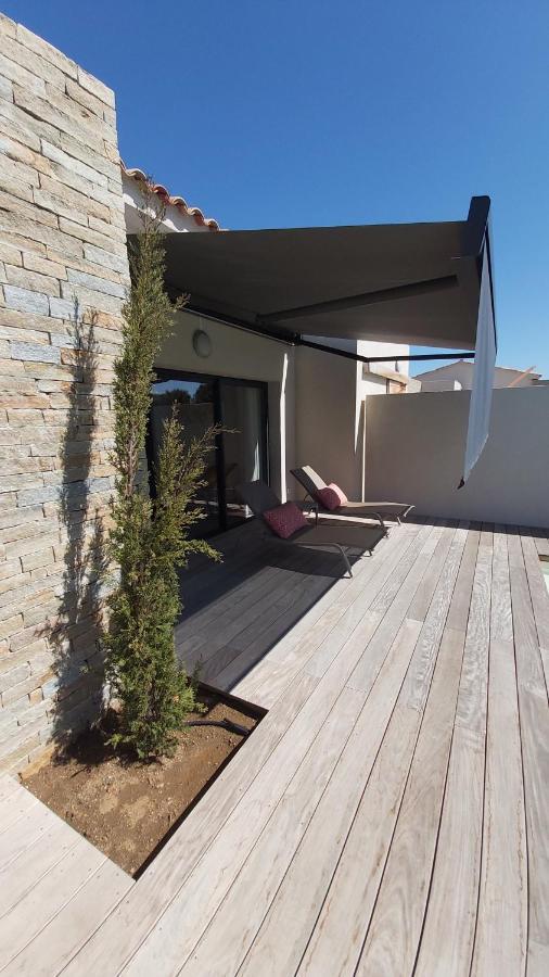 Villa Home Holiday A Cala Rossa Lecci Kültér fotó