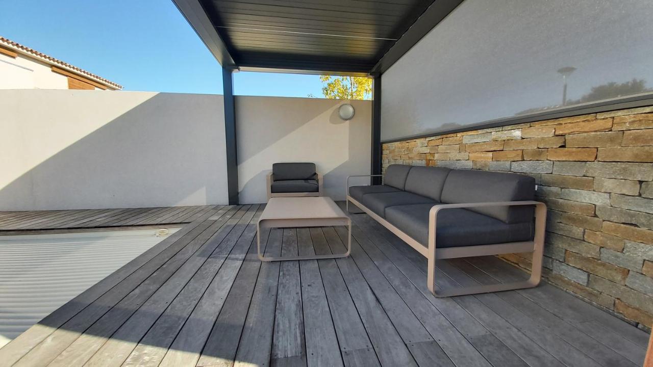 Villa Home Holiday A Cala Rossa Lecci Kültér fotó