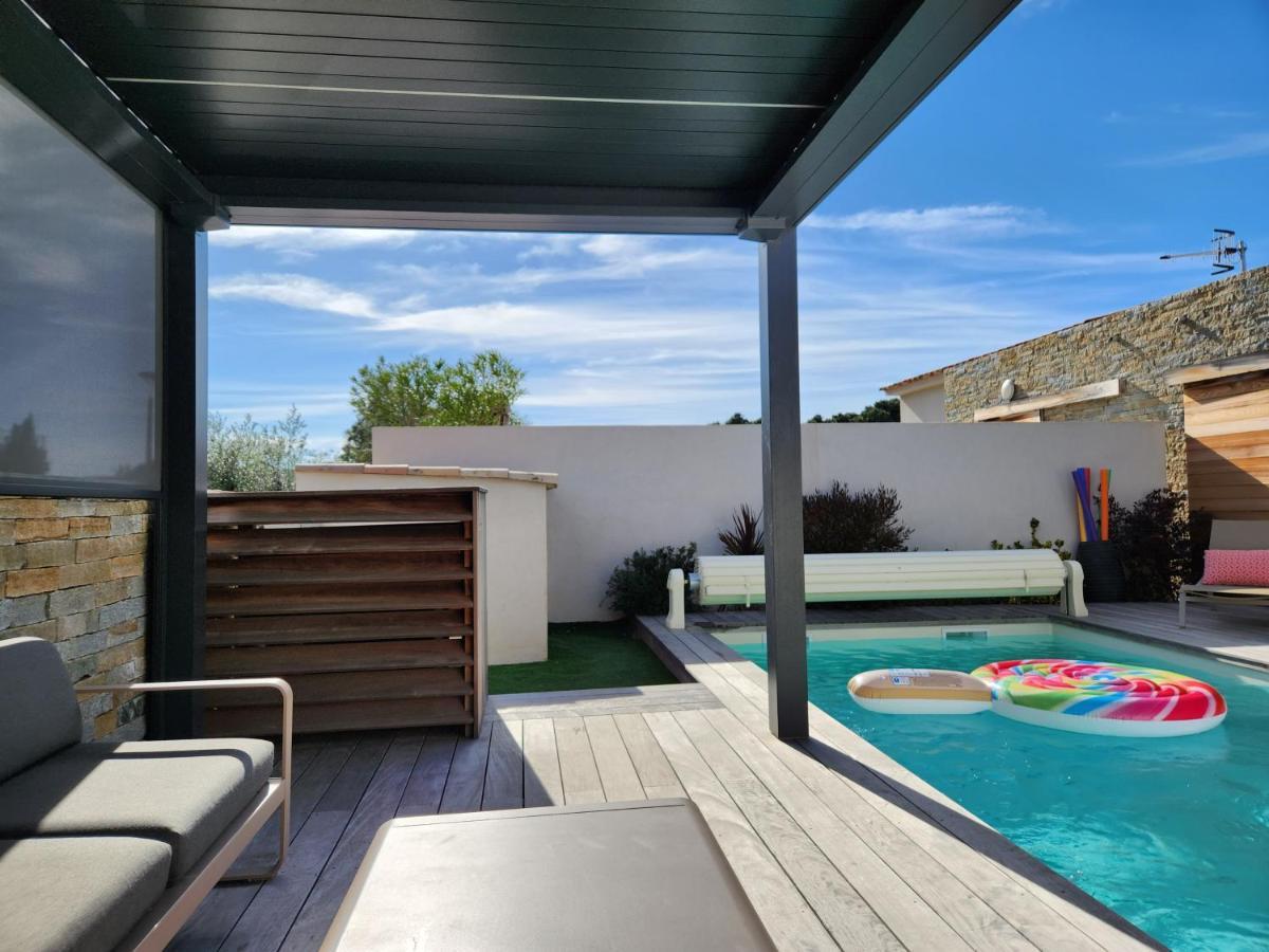 Villa Home Holiday A Cala Rossa Lecci Kültér fotó
