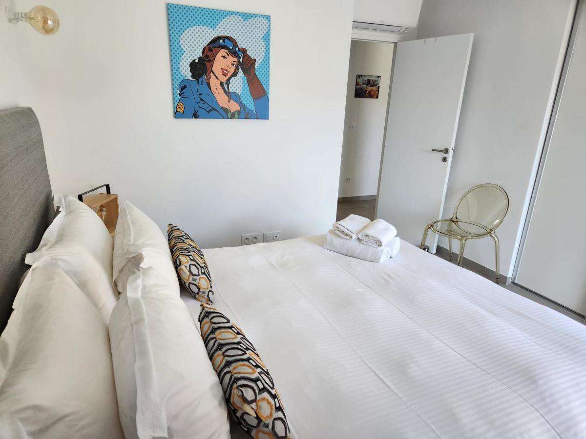 Villa Home Holiday A Cala Rossa Lecci Kültér fotó