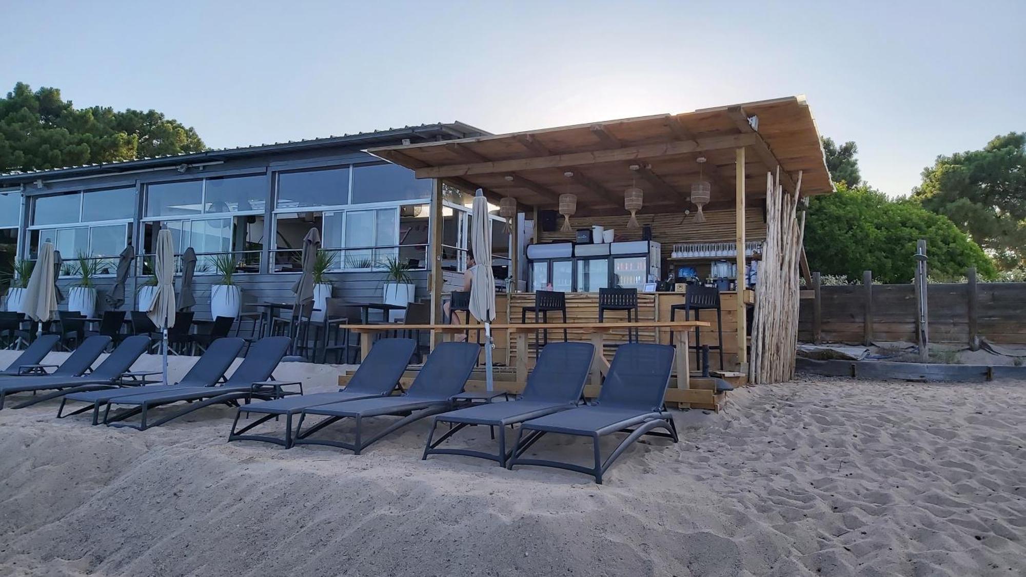 Villa Home Holiday A Cala Rossa Lecci Kültér fotó